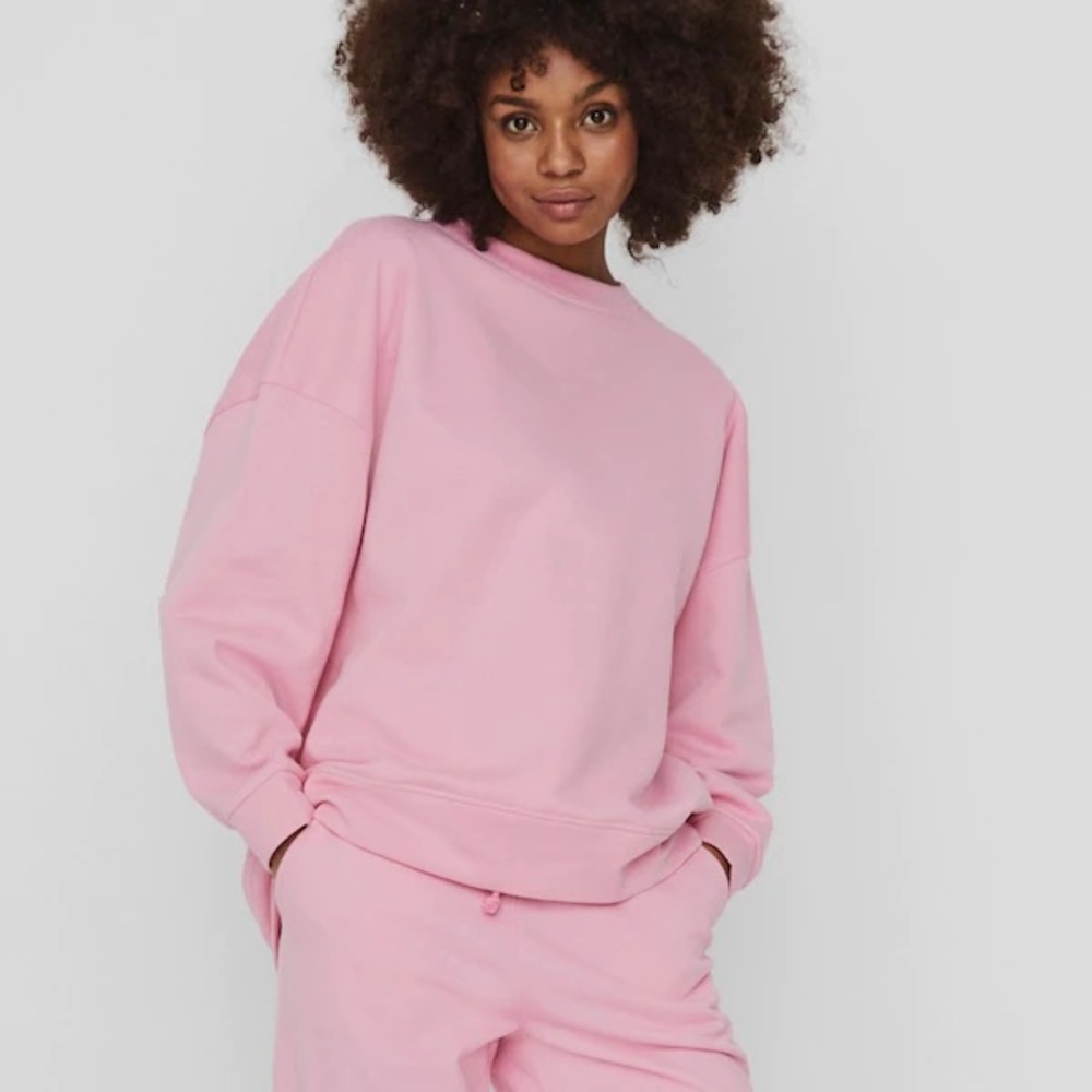 Pink sweatshirt